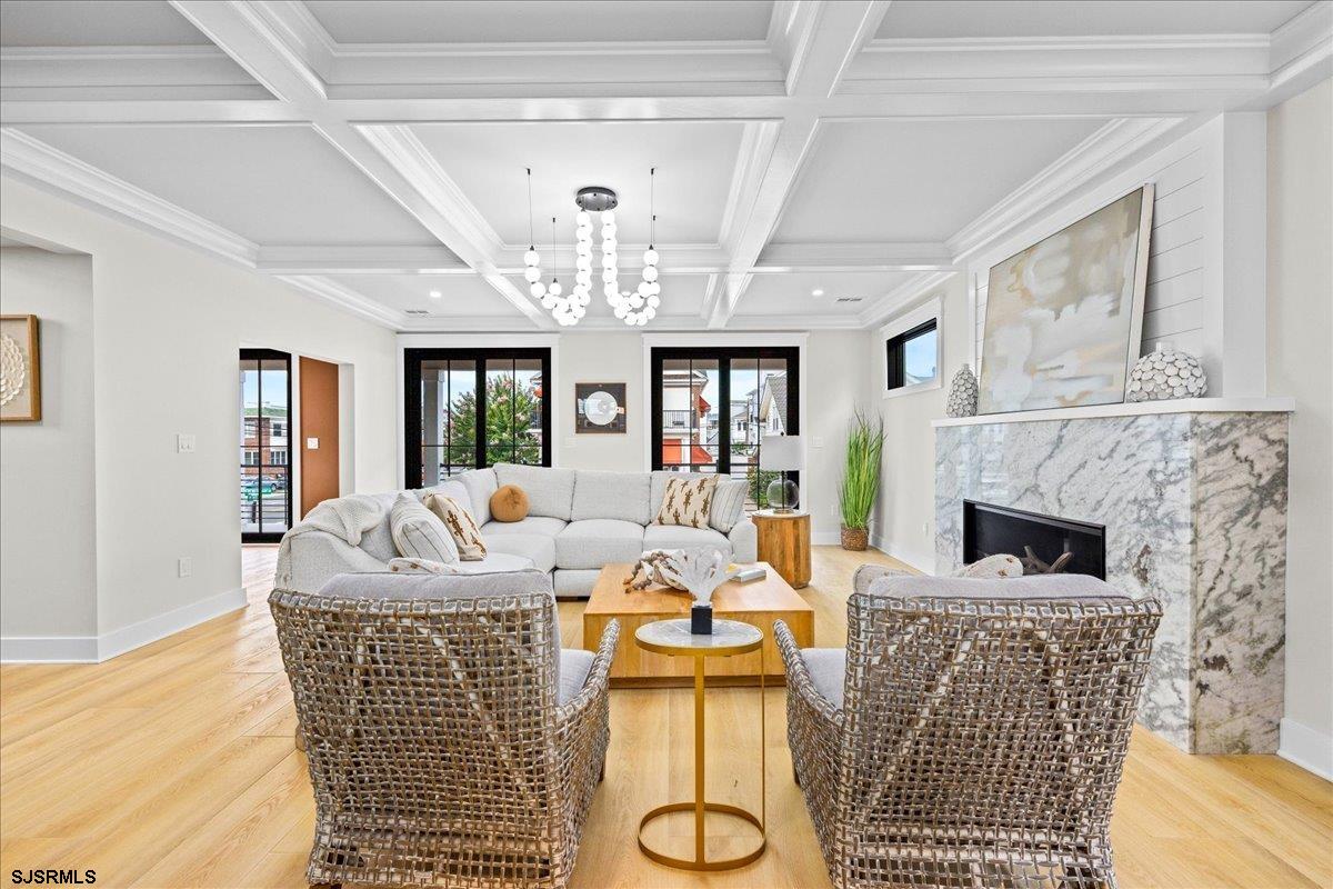 Margate, New Jersey 08402, United States, 5 Bedrooms Bedrooms, ,5 BathroomsBathrooms,Residential,Active,200551