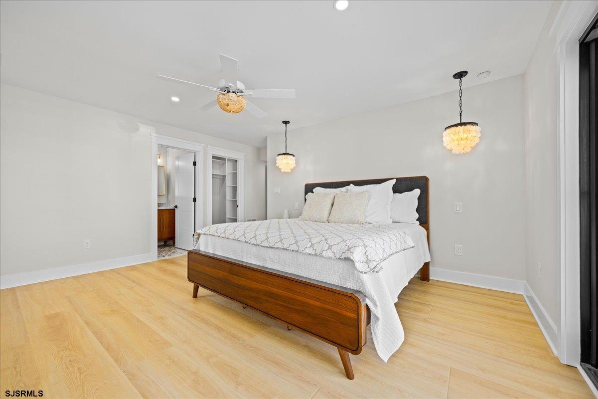 Margate, New Jersey 08402, United States, 5 Bedrooms Bedrooms, ,5 BathroomsBathrooms,Residential,Active,200551