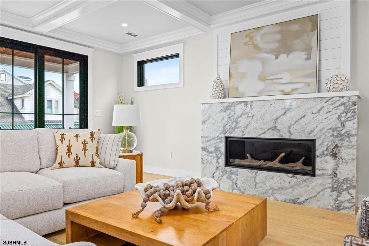 Margate, New Jersey 08402, United States, 5 Bedrooms Bedrooms, ,5 BathroomsBathrooms,Residential,Active,200551