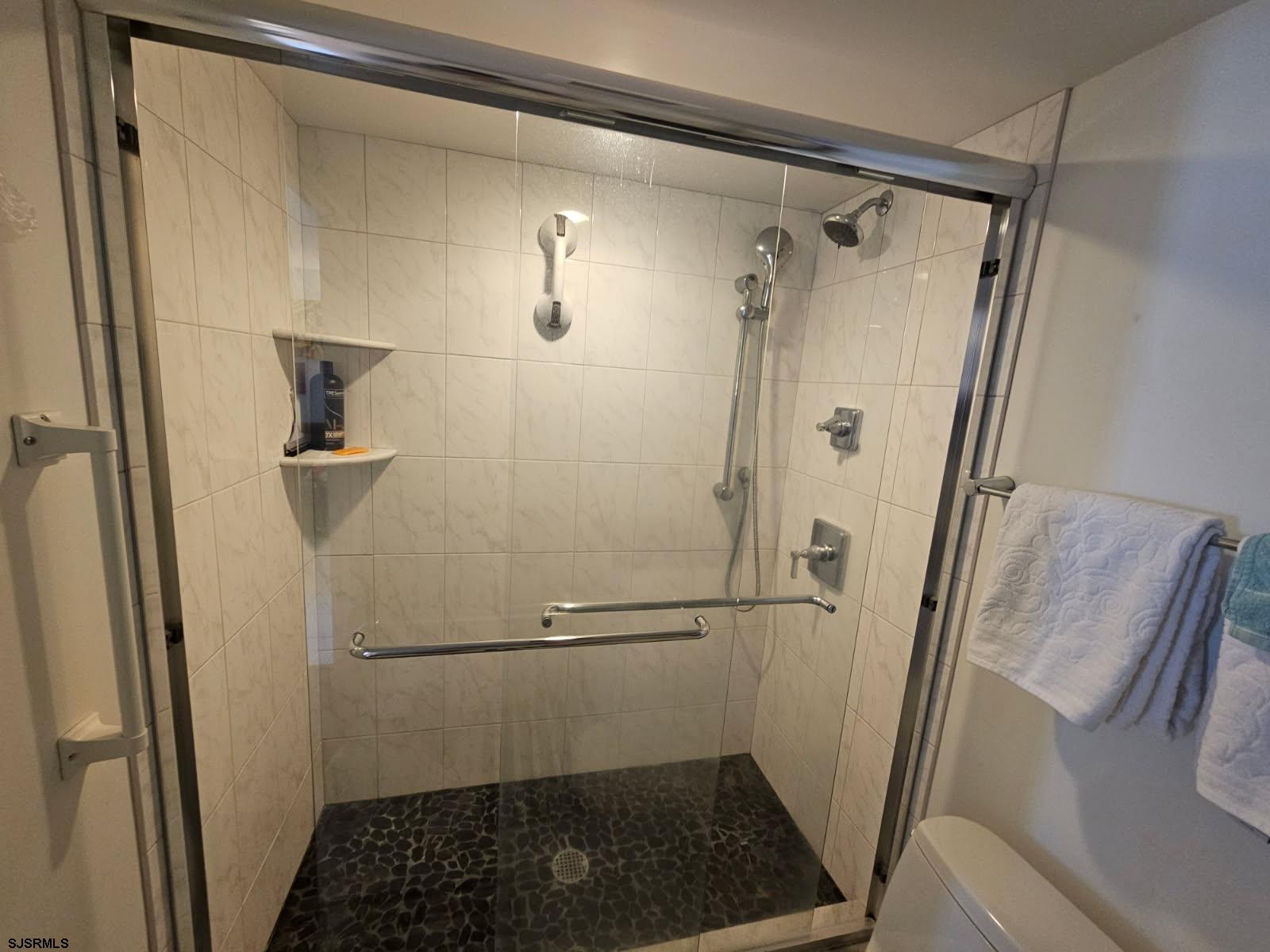 Longport, New Jersey 08403, United States, 1 Bedroom Bedrooms, ,1 BathroomBathrooms,Residential,Active,245709