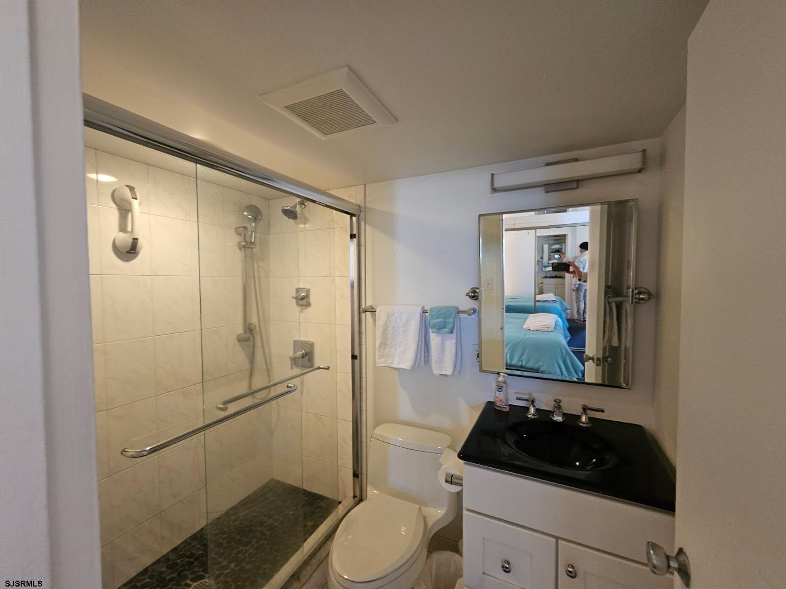 Longport, New Jersey 08403, United States, 1 Bedroom Bedrooms, ,1 BathroomBathrooms,Residential,Active,245709