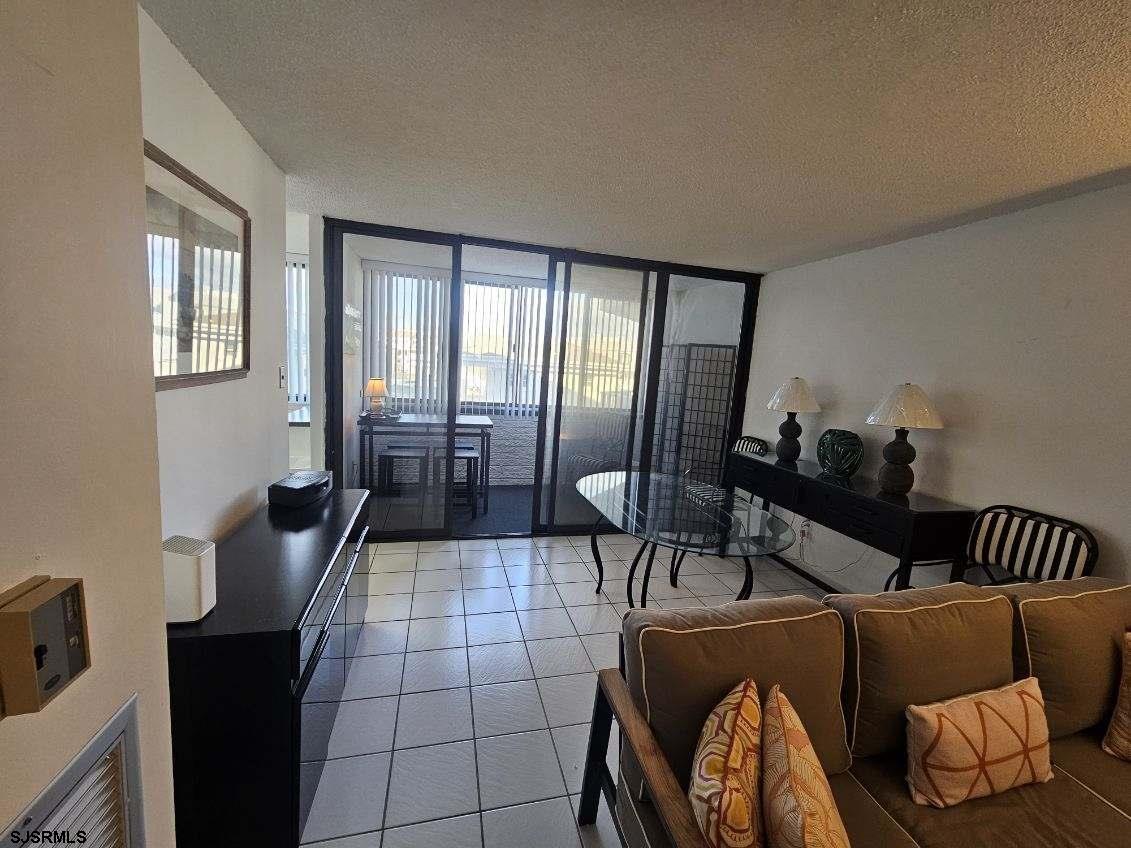 Longport, New Jersey 08403, United States, 1 Bedroom Bedrooms, ,1 BathroomBathrooms,Residential,Active,245709