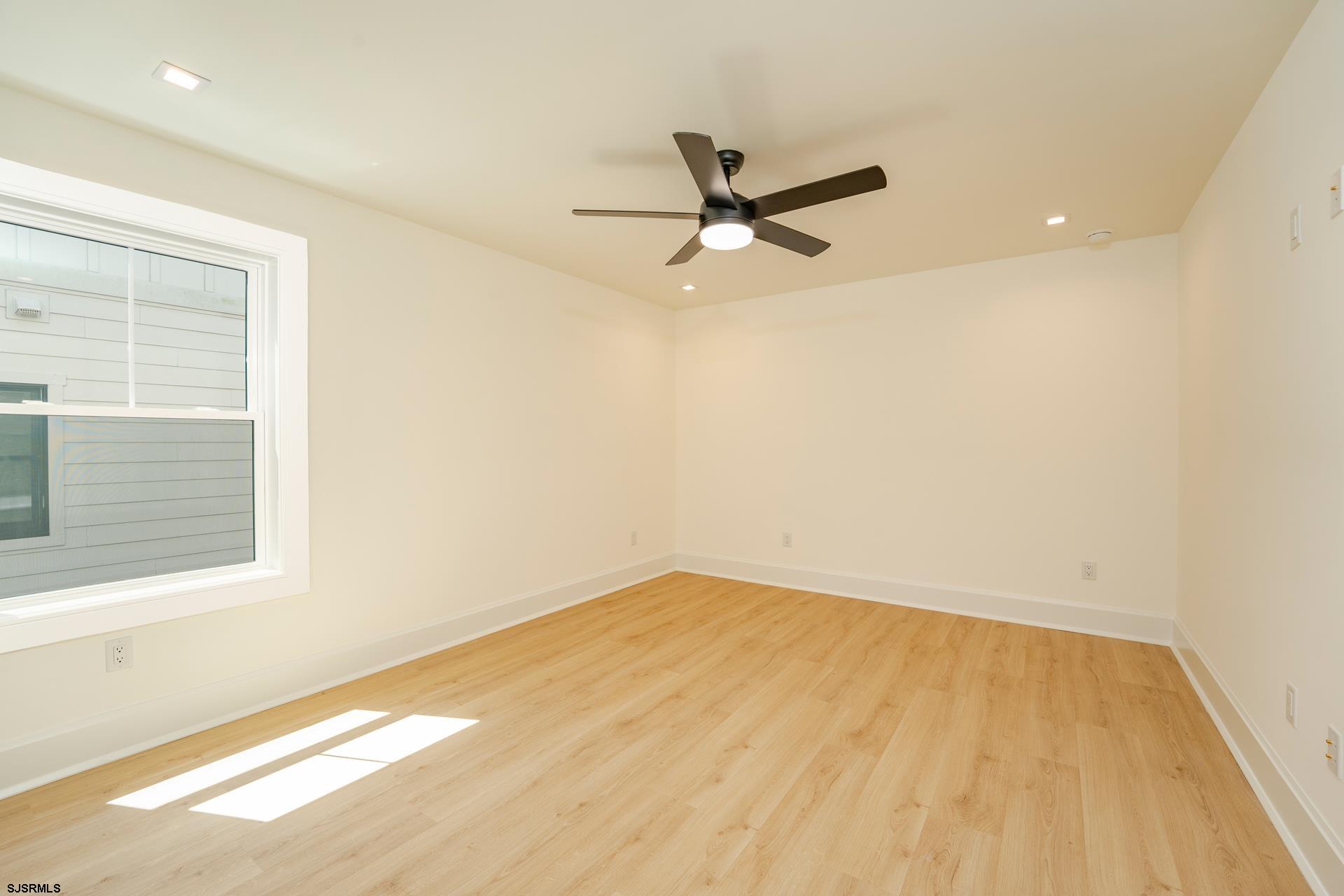 Ocean City, New Jersey 08226, United States, 5 Bedrooms Bedrooms, ,5 BathroomsBathrooms,Residential,Active,158661