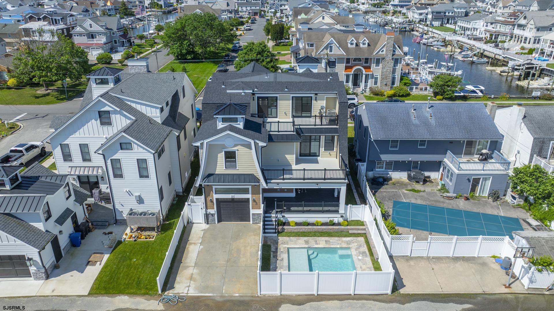 Ocean City, New Jersey 08226, United States, 5 Bedrooms Bedrooms, ,5 BathroomsBathrooms,Residential,Active,158661