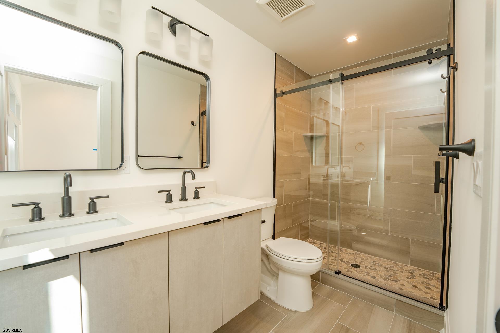 Ocean City, New Jersey 08226, United States, 5 Bedrooms Bedrooms, ,5 BathroomsBathrooms,Residential,Active,158661