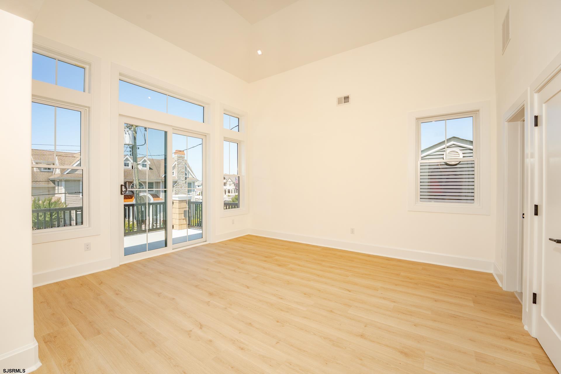 Ocean City, New Jersey 08226, United States, 5 Bedrooms Bedrooms, ,5 BathroomsBathrooms,Residential,Active,158661