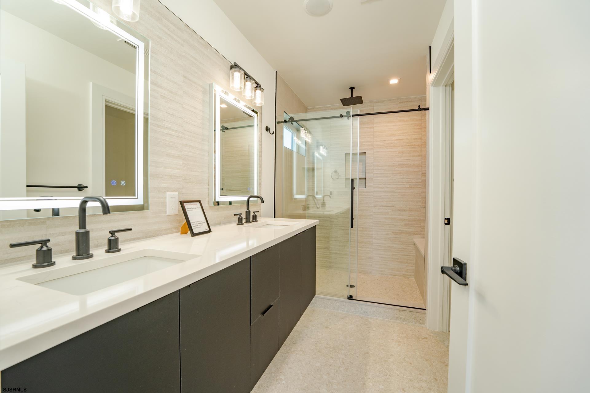 Ocean City, New Jersey 08226, United States, 5 Bedrooms Bedrooms, ,5 BathroomsBathrooms,Residential,Active,158661