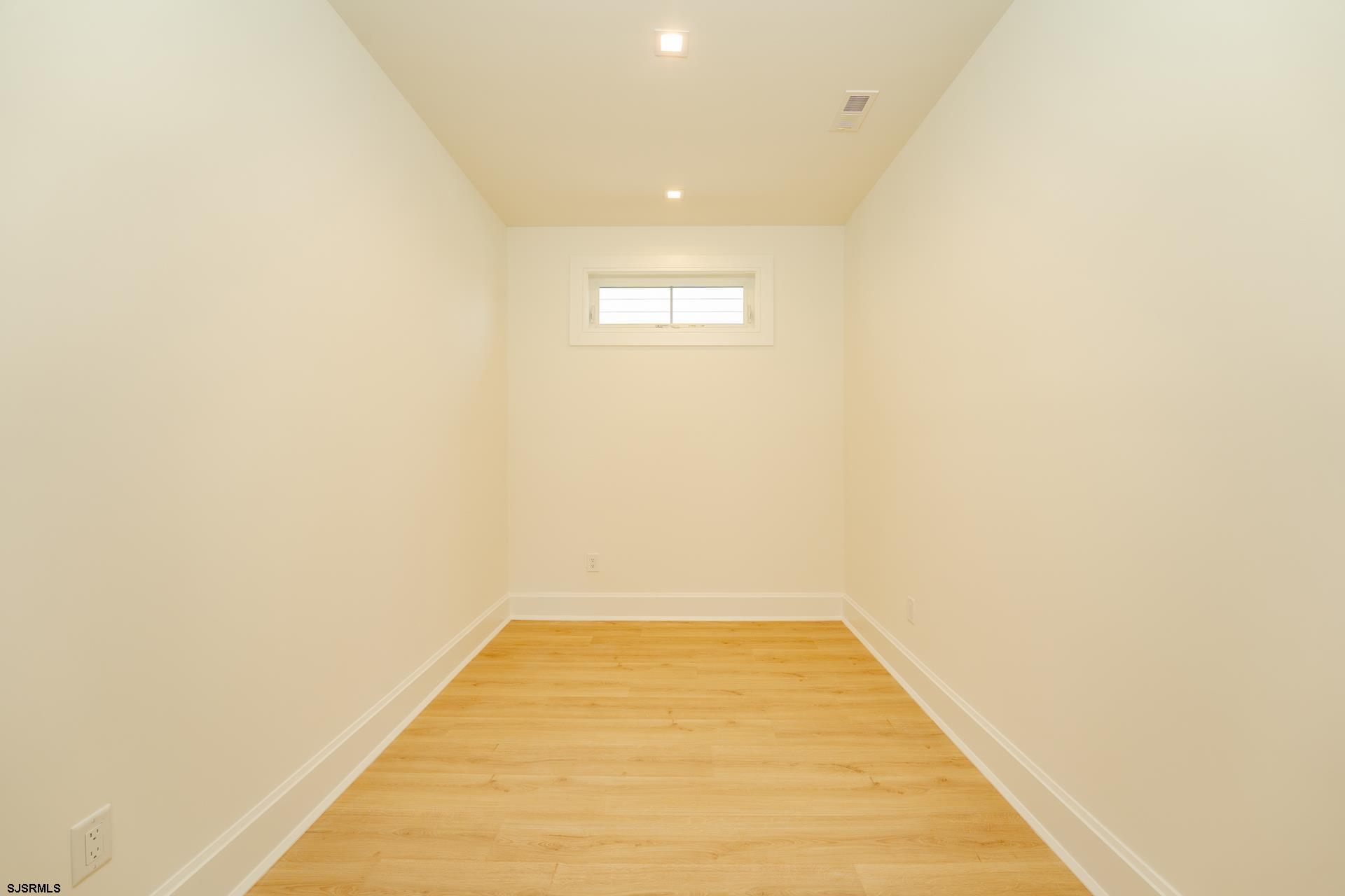 Ocean City, New Jersey 08226, United States, 5 Bedrooms Bedrooms, ,5 BathroomsBathrooms,Residential,Active,158661