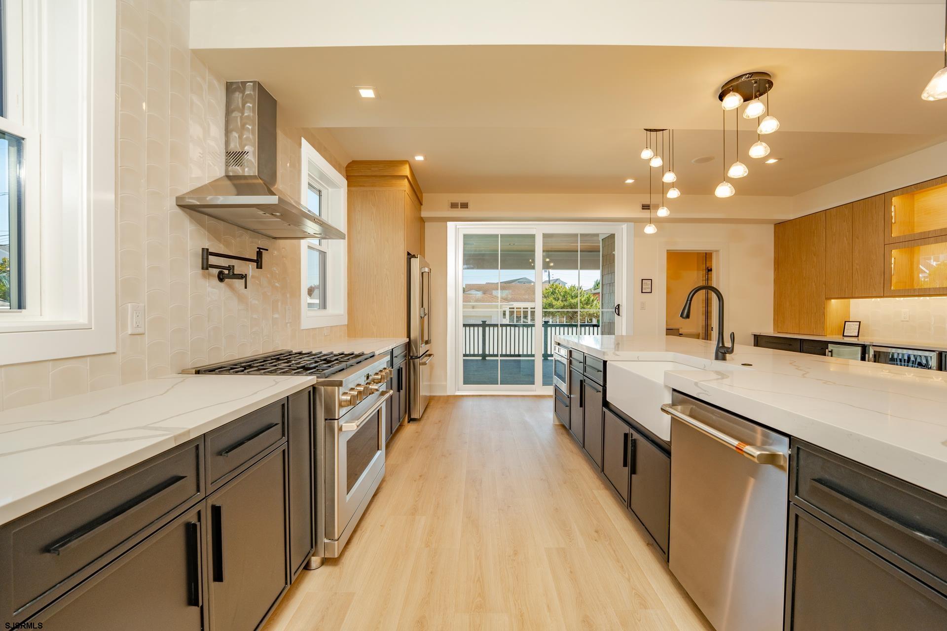 Ocean City, New Jersey 08226, United States, 5 Bedrooms Bedrooms, ,5 BathroomsBathrooms,Residential,Active,158661