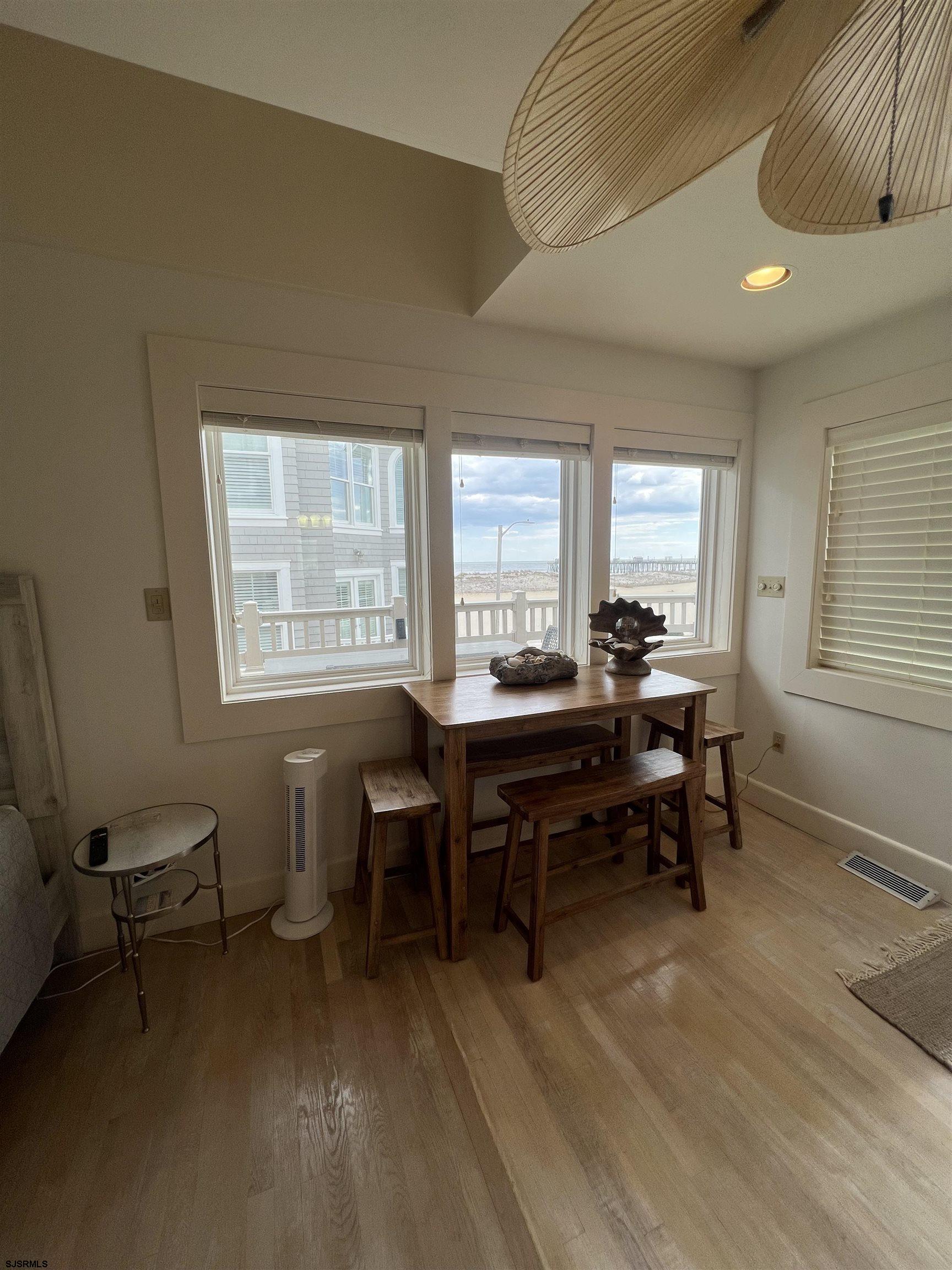 Margate, New Jersey 08402, United States, 5 Bedrooms Bedrooms, ,5 BathroomsBathrooms,Residential,Active,112521