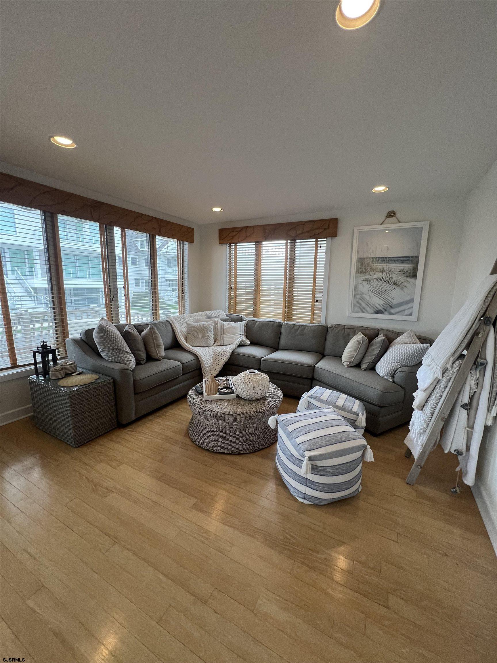 Margate, New Jersey 08402, United States, 5 Bedrooms Bedrooms, ,5 BathroomsBathrooms,Residential,Active,112521