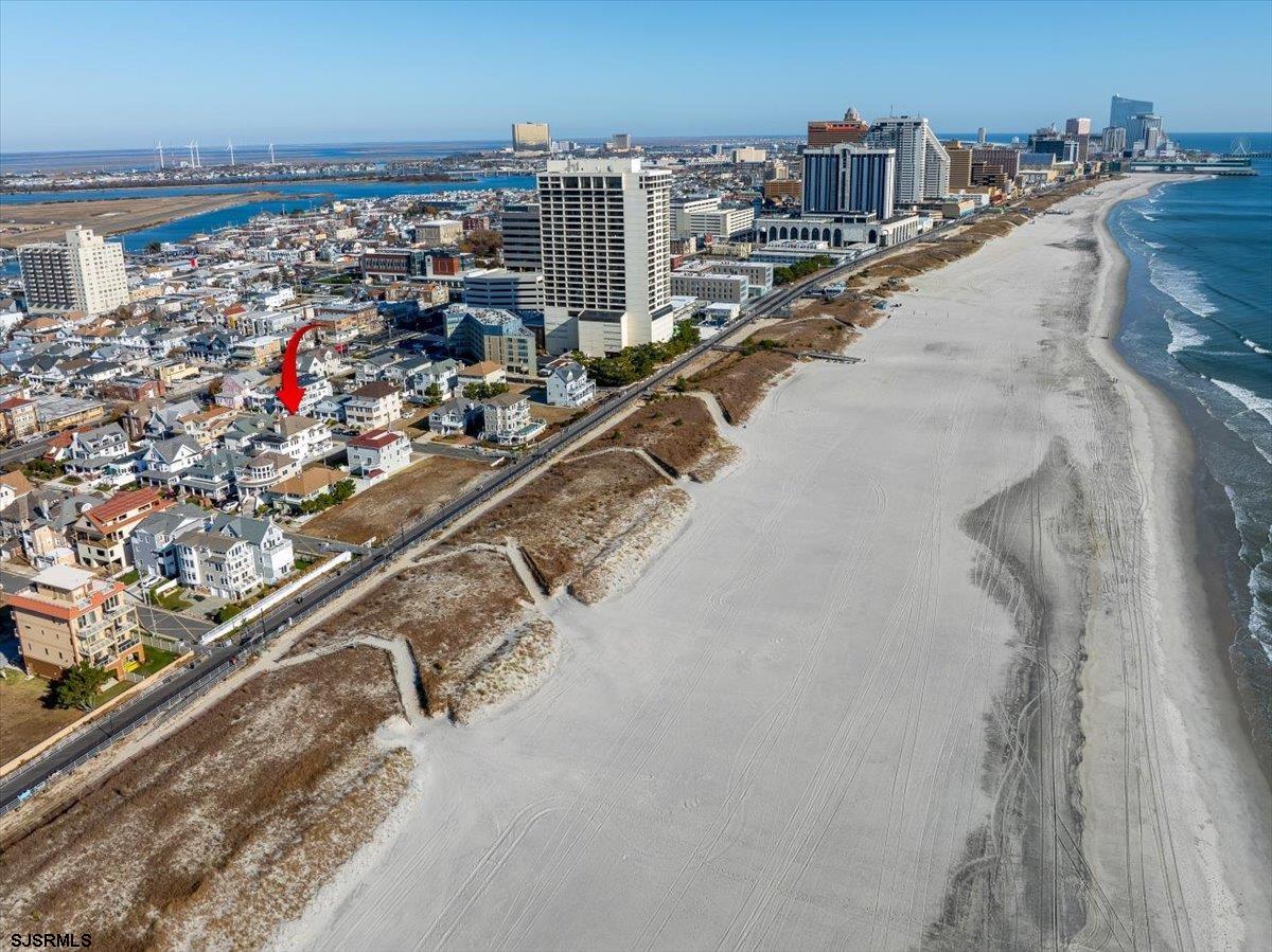 Atlantic City, New Jersey 08401, United States, 10 Bedrooms Bedrooms, ,6 BathroomsBathrooms,Residential,Active,31590