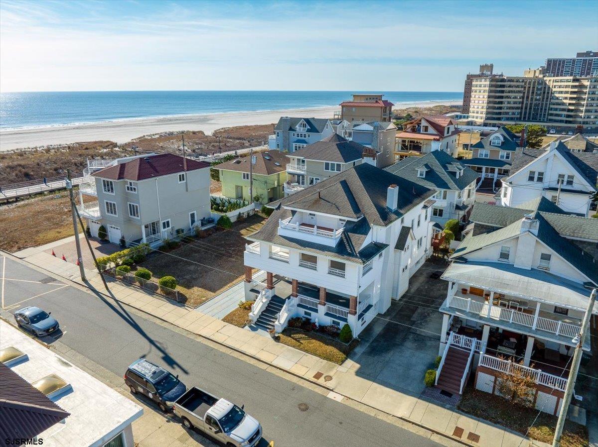 Atlantic City, New Jersey 08401, United States, 10 Bedrooms Bedrooms, ,6 BathroomsBathrooms,Residential,Active,31590