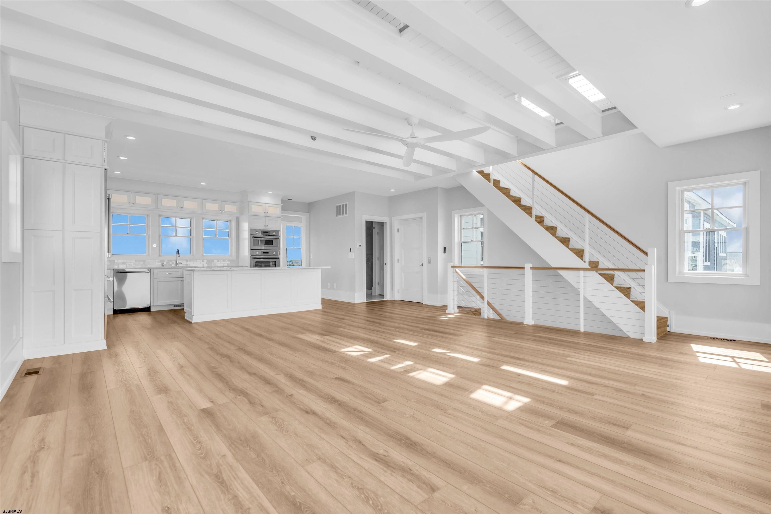 Strathmere, New Jersey 08248, United States, 3 Bedrooms Bedrooms, ,3 BathroomsBathrooms,Residential,Active,221395