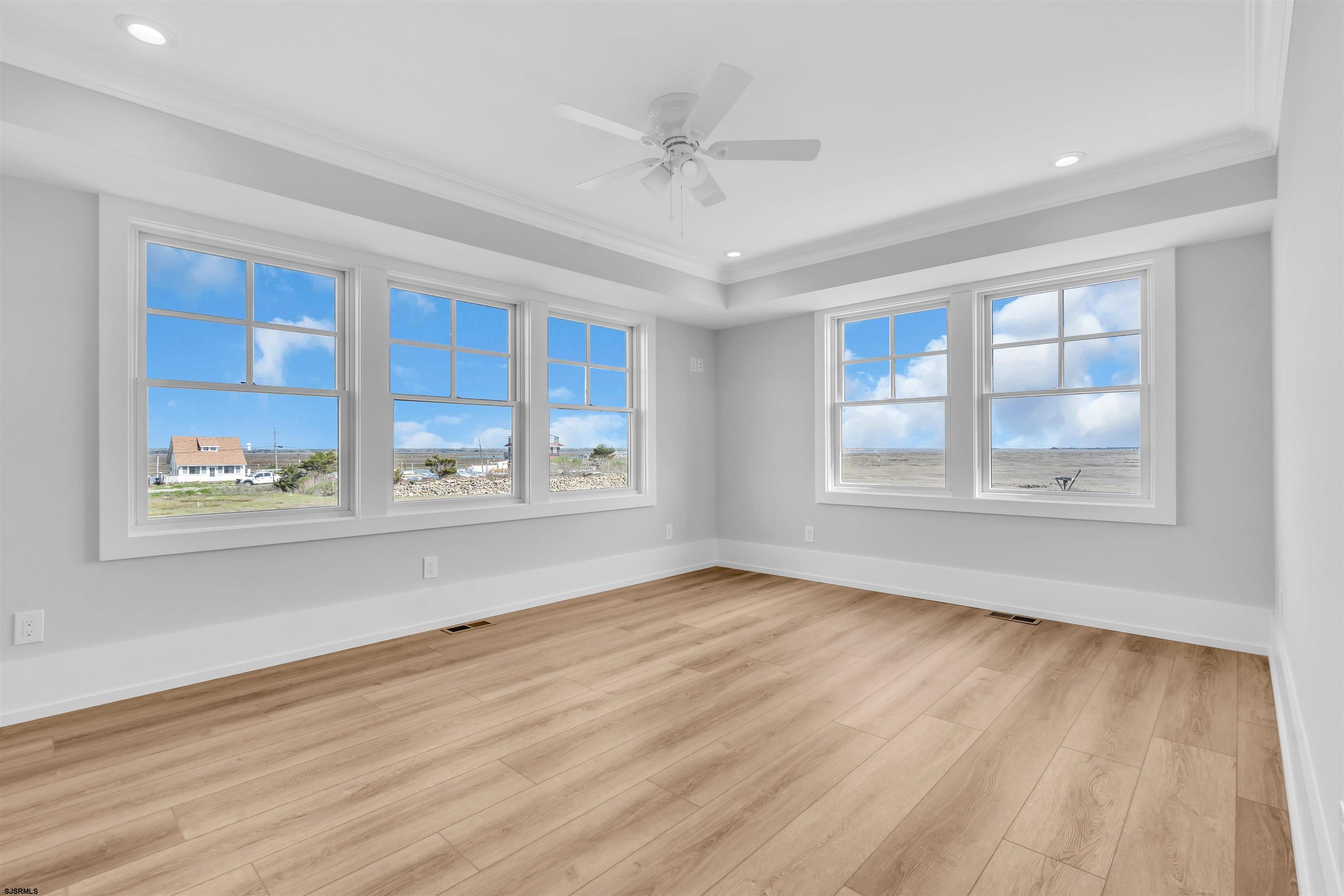 Strathmere, New Jersey 08248, United States, 3 Bedrooms Bedrooms, ,3 BathroomsBathrooms,Residential,Active,221395