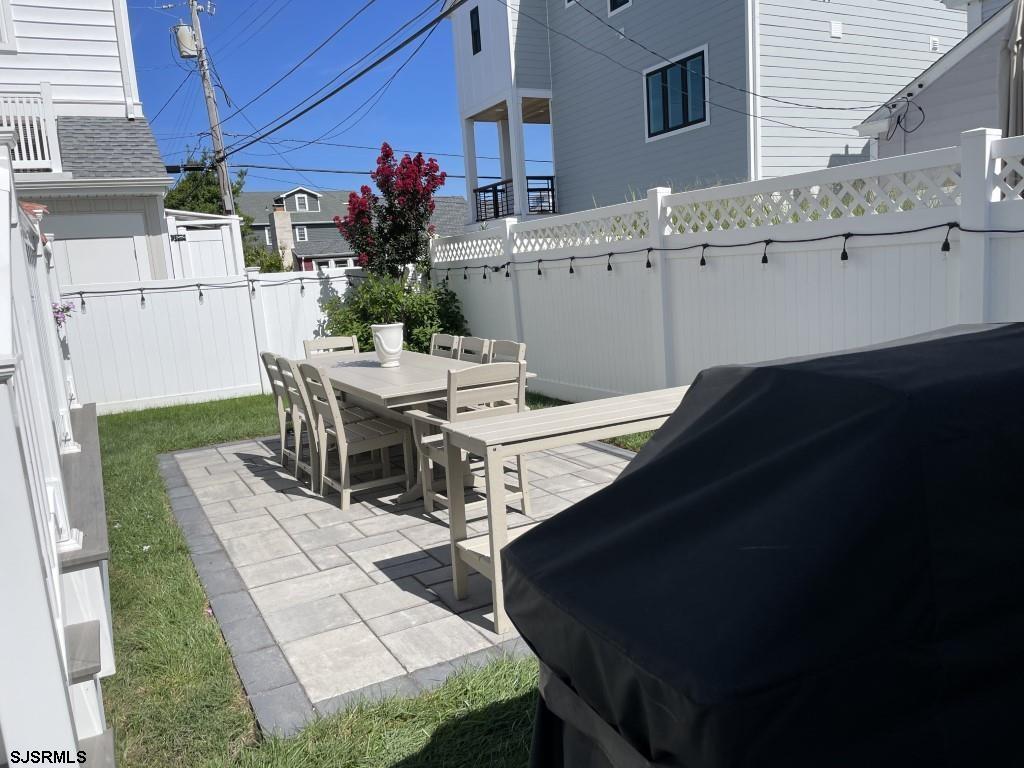 Margate, New Jersey 08402, United States, 5 Bedrooms Bedrooms, ,5 BathroomsBathrooms,Residential,Active,197065