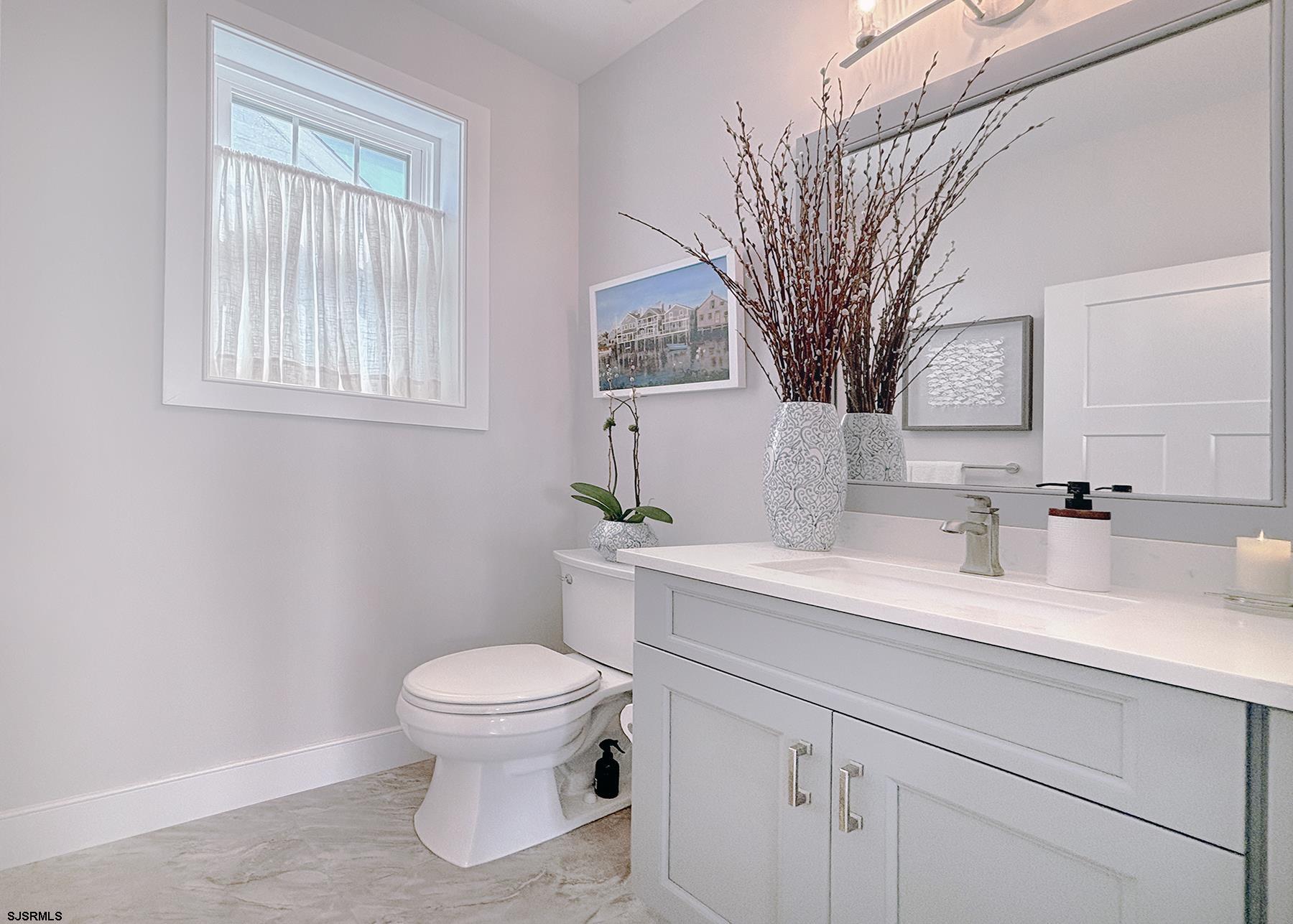 Margate, New Jersey 08402, United States, 5 Bedrooms Bedrooms, ,5 BathroomsBathrooms,Residential,Active,197065