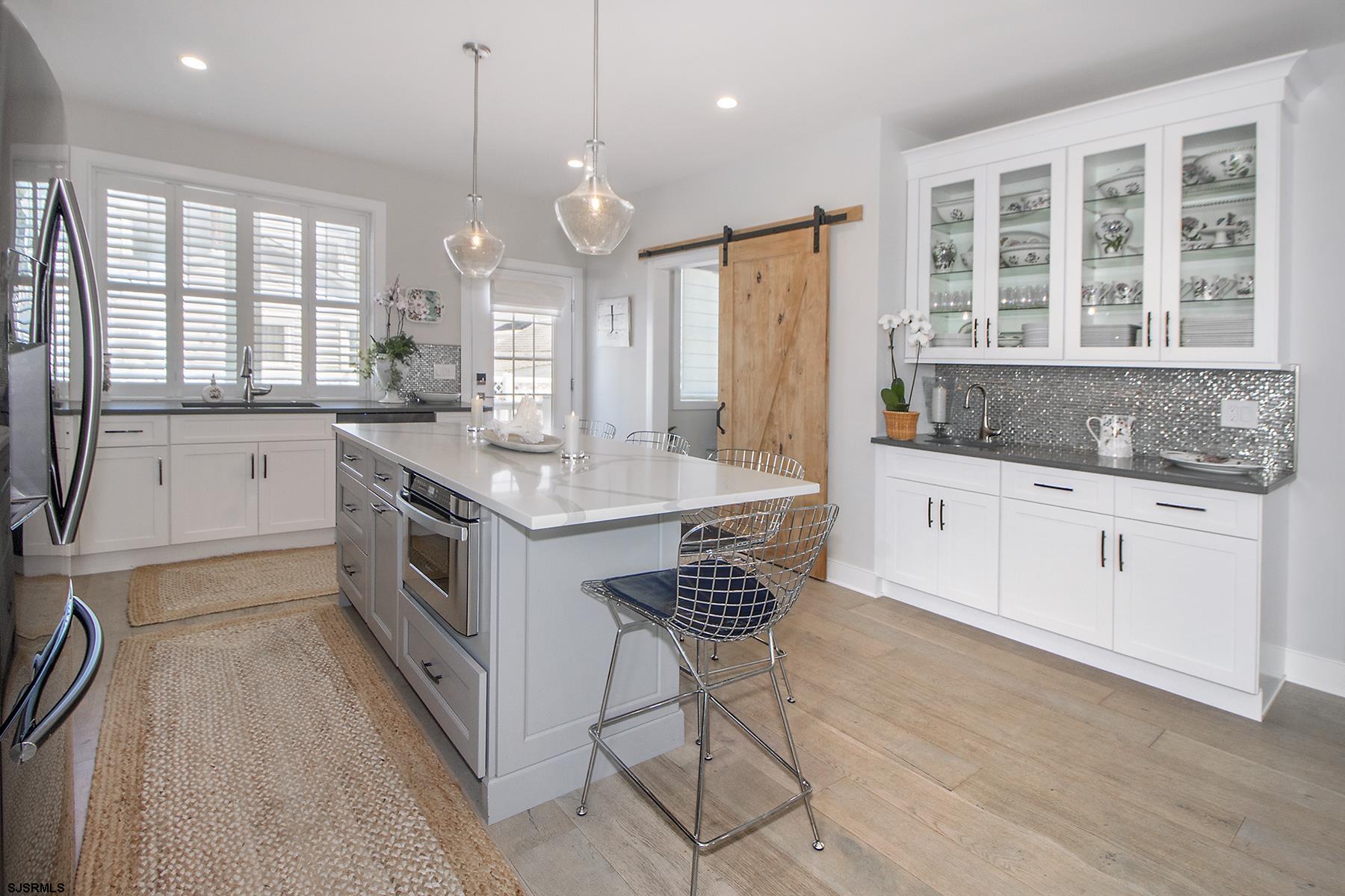 Margate, New Jersey 08402, United States, 5 Bedrooms Bedrooms, ,5 BathroomsBathrooms,Residential,Active,197065