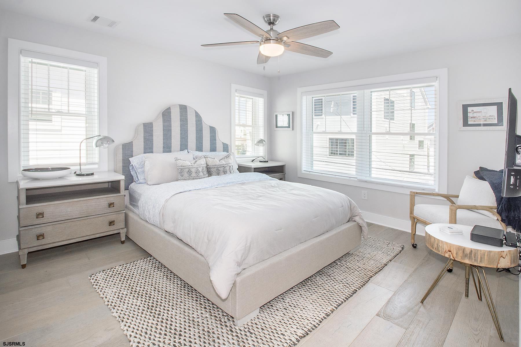 Margate, New Jersey 08402, United States, 5 Bedrooms Bedrooms, ,5 BathroomsBathrooms,Residential,Active,197065