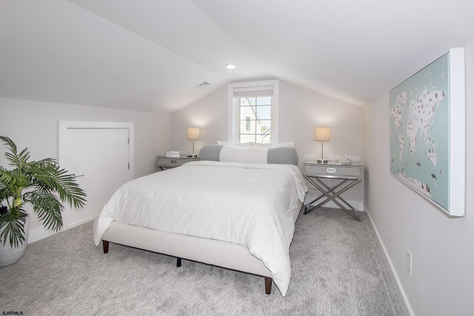 Margate, New Jersey 08402, United States, 5 Bedrooms Bedrooms, ,5 BathroomsBathrooms,Residential,Active,197065