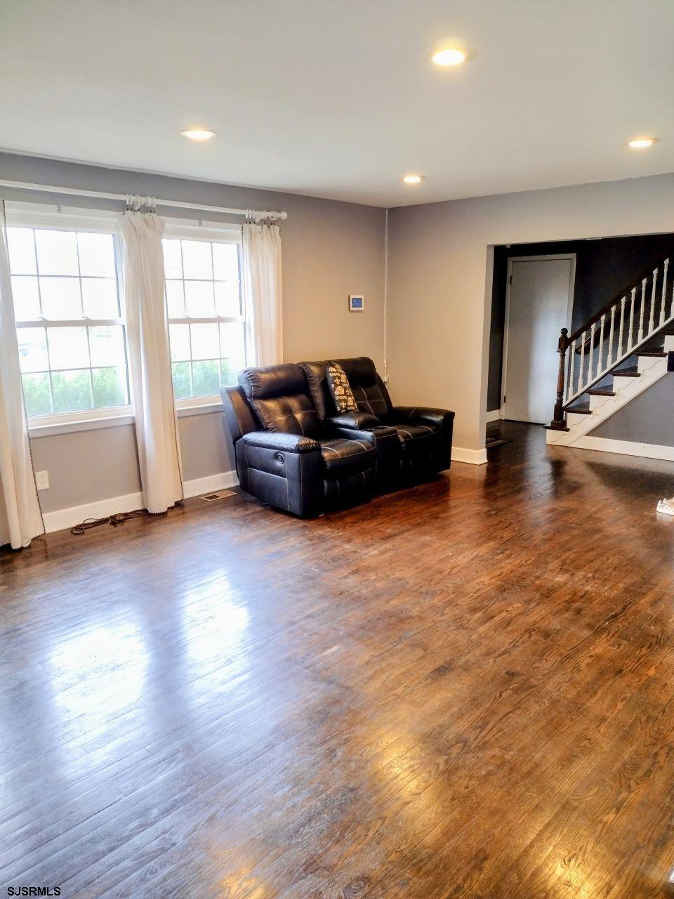 714 Blenheim Ave