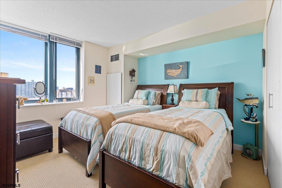 Atlantic City, New Jersey 08401, United States, 2 Bedrooms Bedrooms, ,2 BathroomsBathrooms,Residential,Active,77911