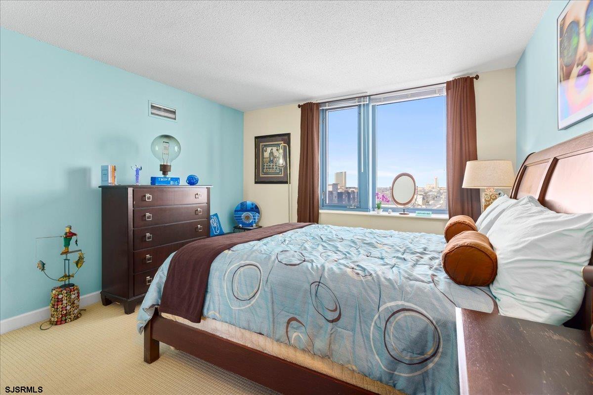 Atlantic City, New Jersey 08401, United States, 2 Bedrooms Bedrooms, ,2 BathroomsBathrooms,Residential,Active,77911
