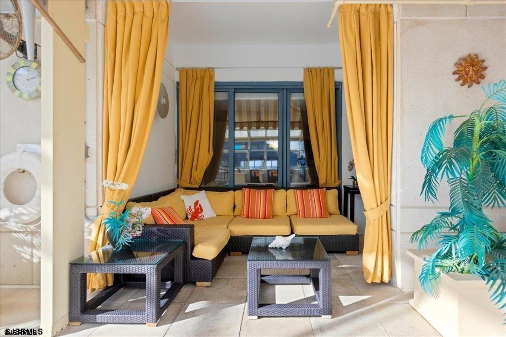 Atlantic City, New Jersey 08401, United States, 2 Bedrooms Bedrooms, ,2 BathroomsBathrooms,Residential,Active,77911