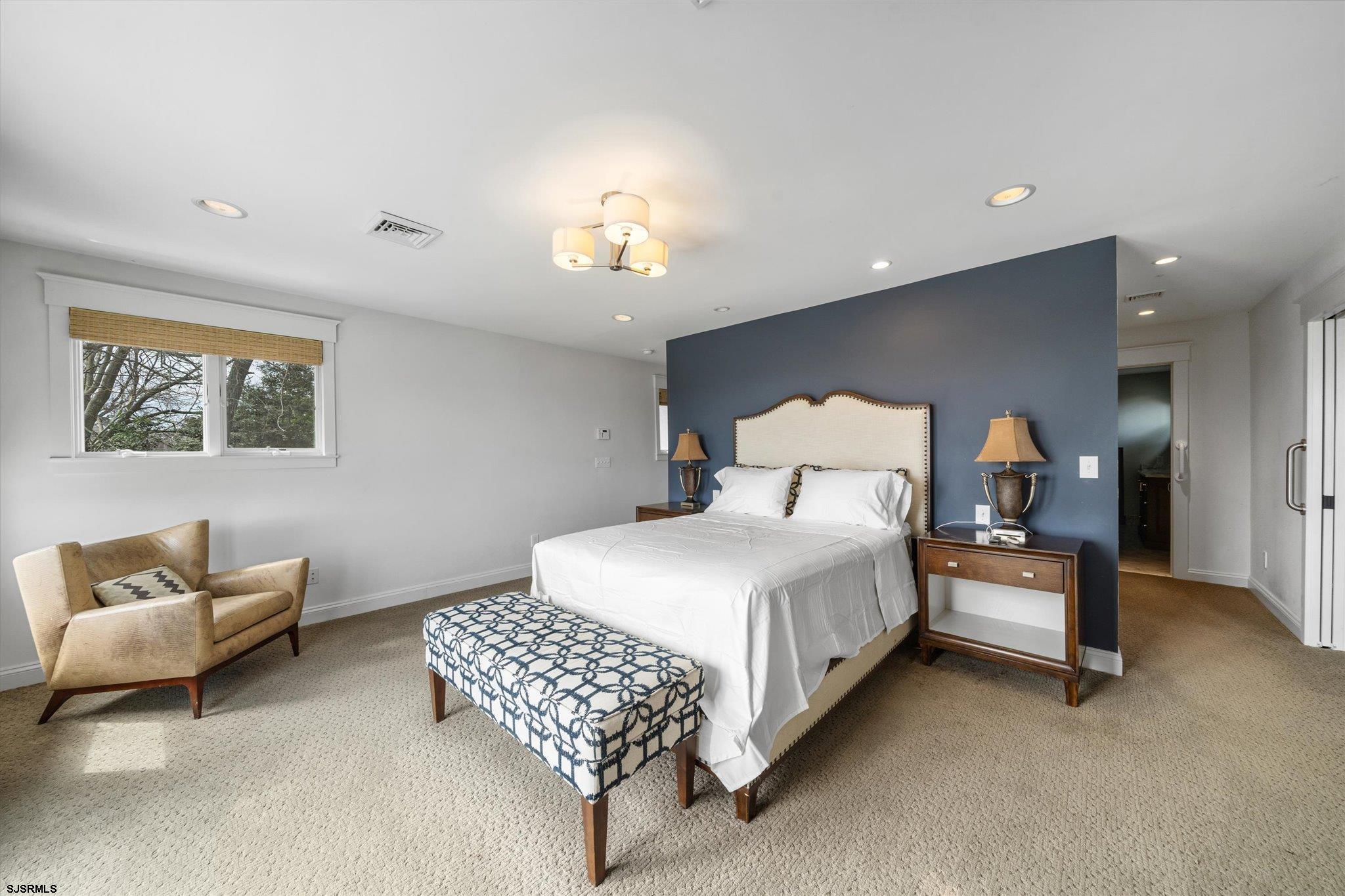 Linwood, New Jersey 08221, United States, 4 Bedrooms Bedrooms, ,2 BathroomsBathrooms,Residential,Active,129075