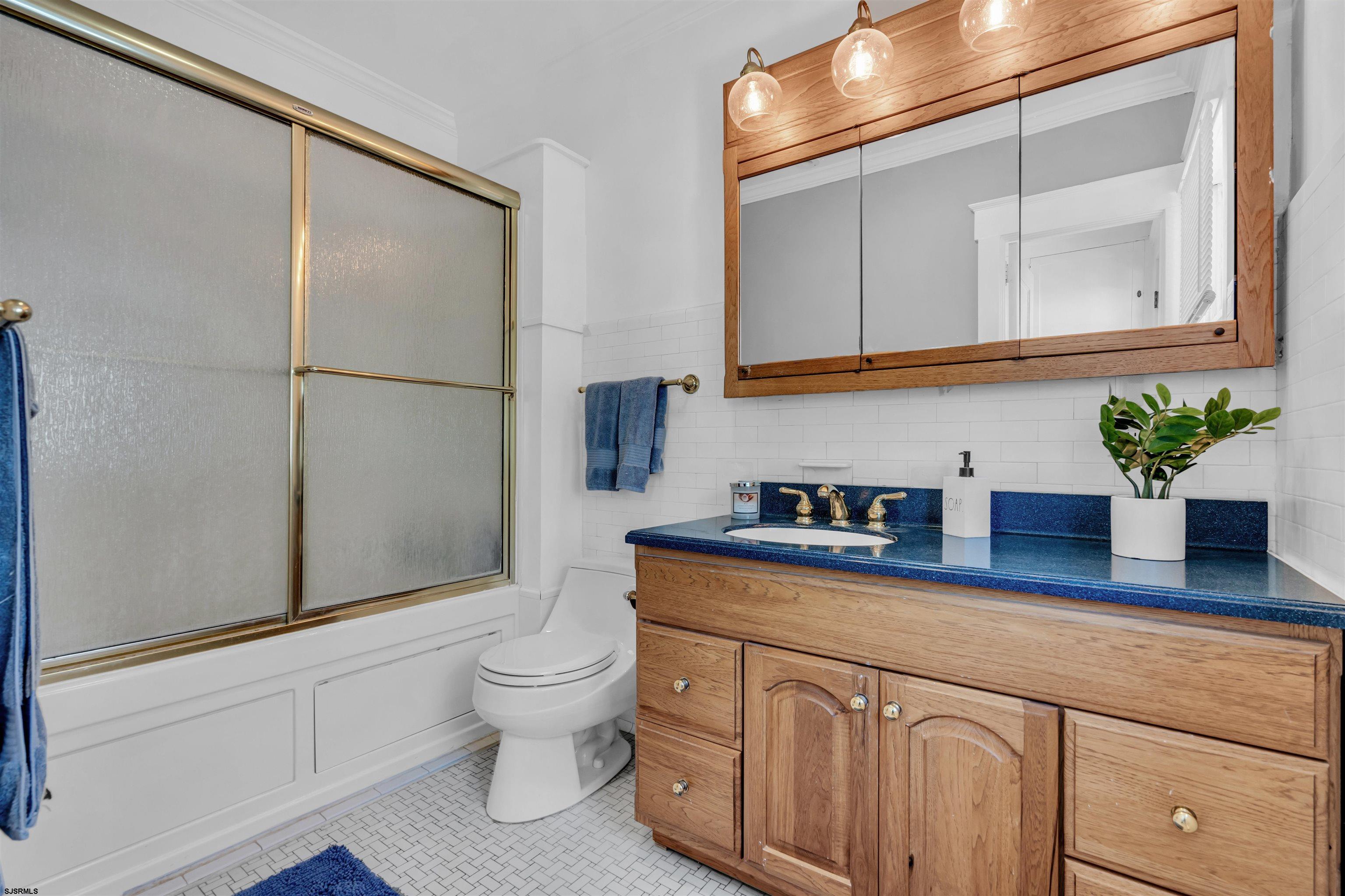 Ocean City, New Jersey 08226, United States, 5 Bedrooms Bedrooms, ,4 BathroomsBathrooms,Residential,Active,115565