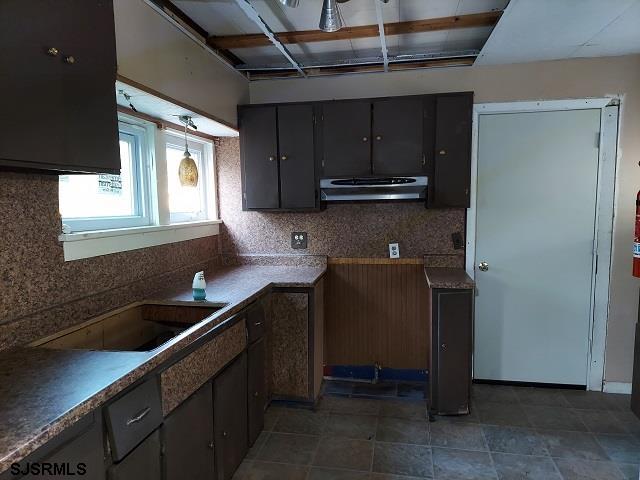 Photo 4 of 12 of 501 N 4th Street house