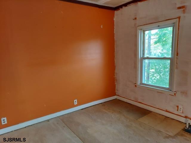 Photo 6 of 12 of 501 N 4th Street house