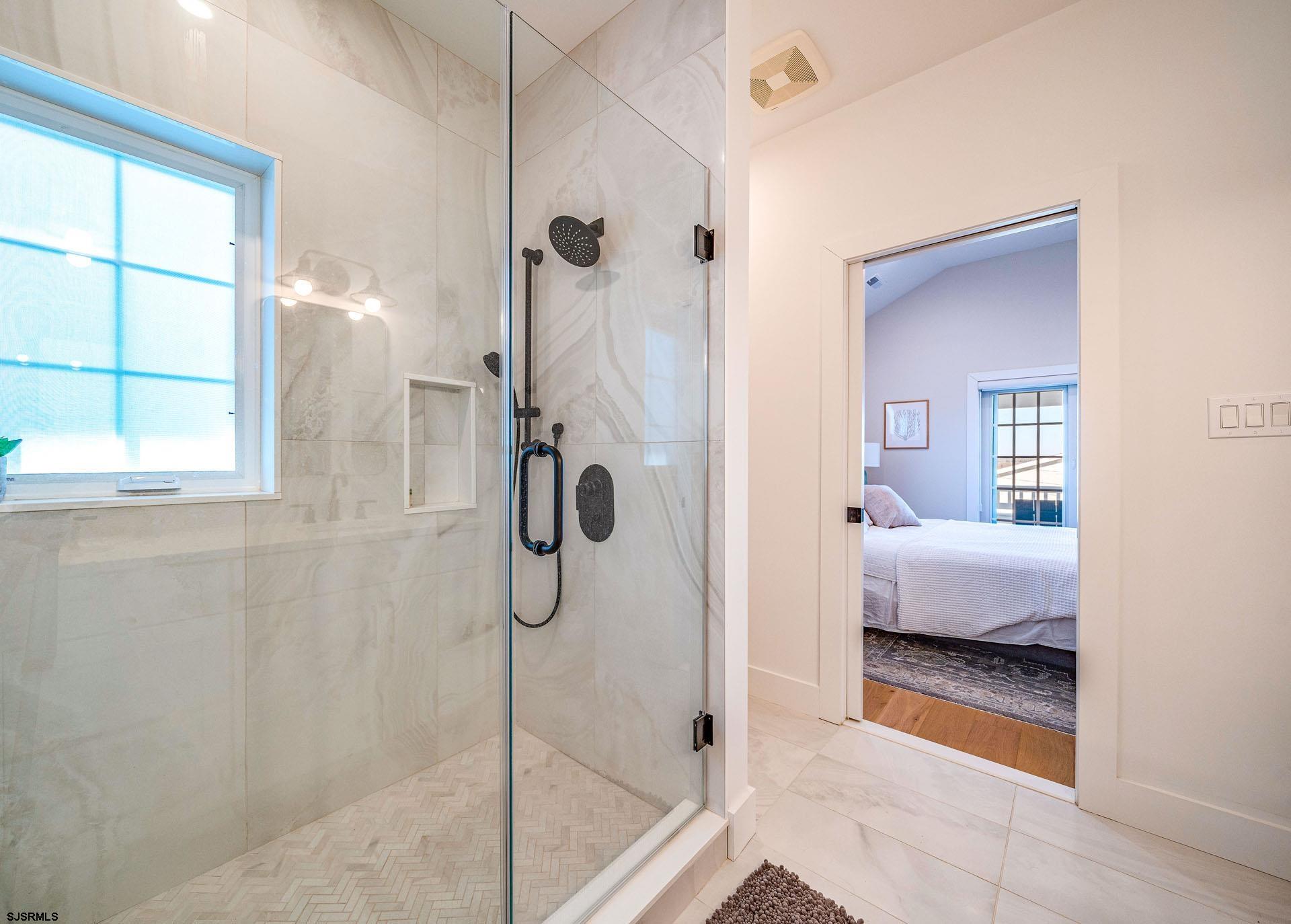 Ocean City, New Jersey 08226, United States, 5 Bedrooms Bedrooms, ,5 BathroomsBathrooms,Residential,Active,118226