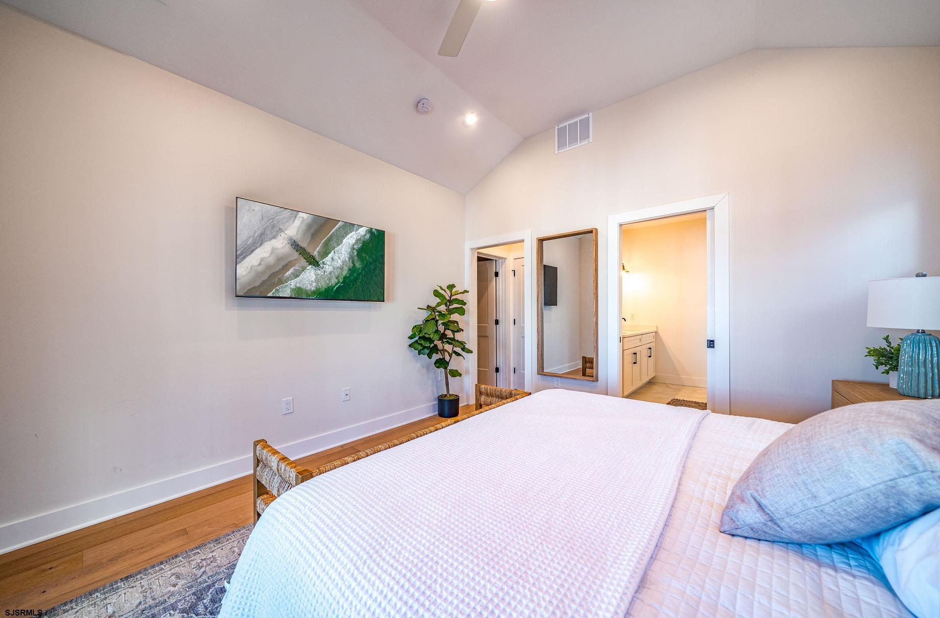 Ocean City, New Jersey 08226, United States, 5 Bedrooms Bedrooms, ,5 BathroomsBathrooms,Residential,Active,118226