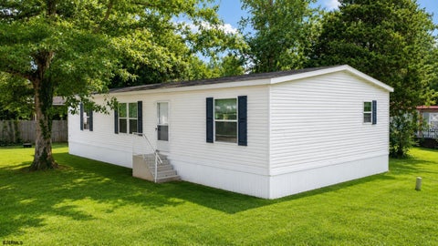 Mobile Home For Sale - 15 Briarwood Ln<br/> Salem County, Pittsgrove Township, NJ 08318