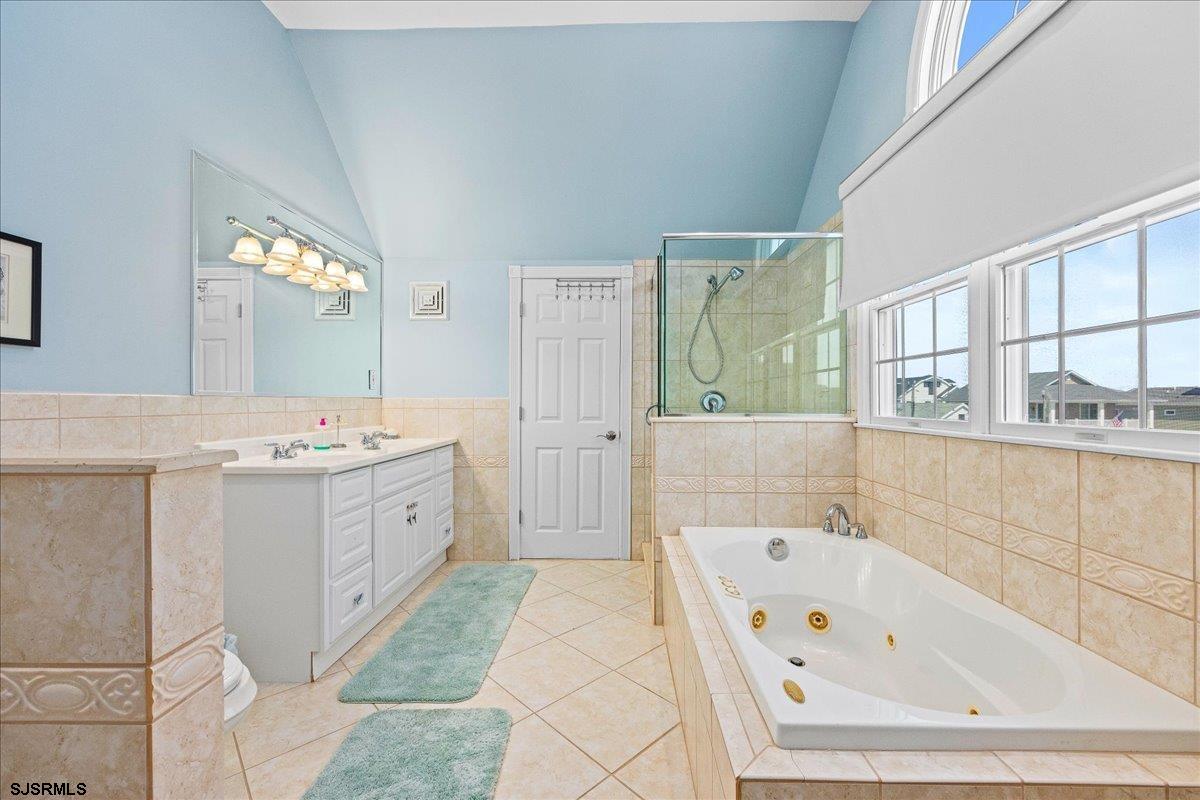 Margate, New Jersey 08402, United States, 5 Bedrooms Bedrooms, ,5 BathroomsBathrooms,Residential,Active,190026