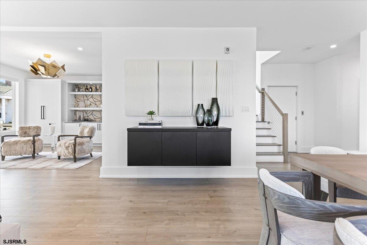 Ventnor, New Jersey 08406, United States, 5 Bedrooms Bedrooms, ,7 BathroomsBathrooms,Residential,Active,13187