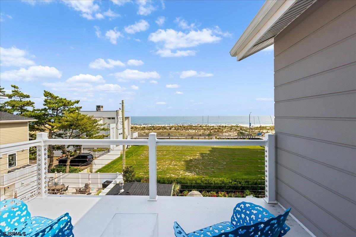 Ventnor, New Jersey 08406, United States, 5 Bedrooms Bedrooms, ,7 BathroomsBathrooms,Residential,Active,13187