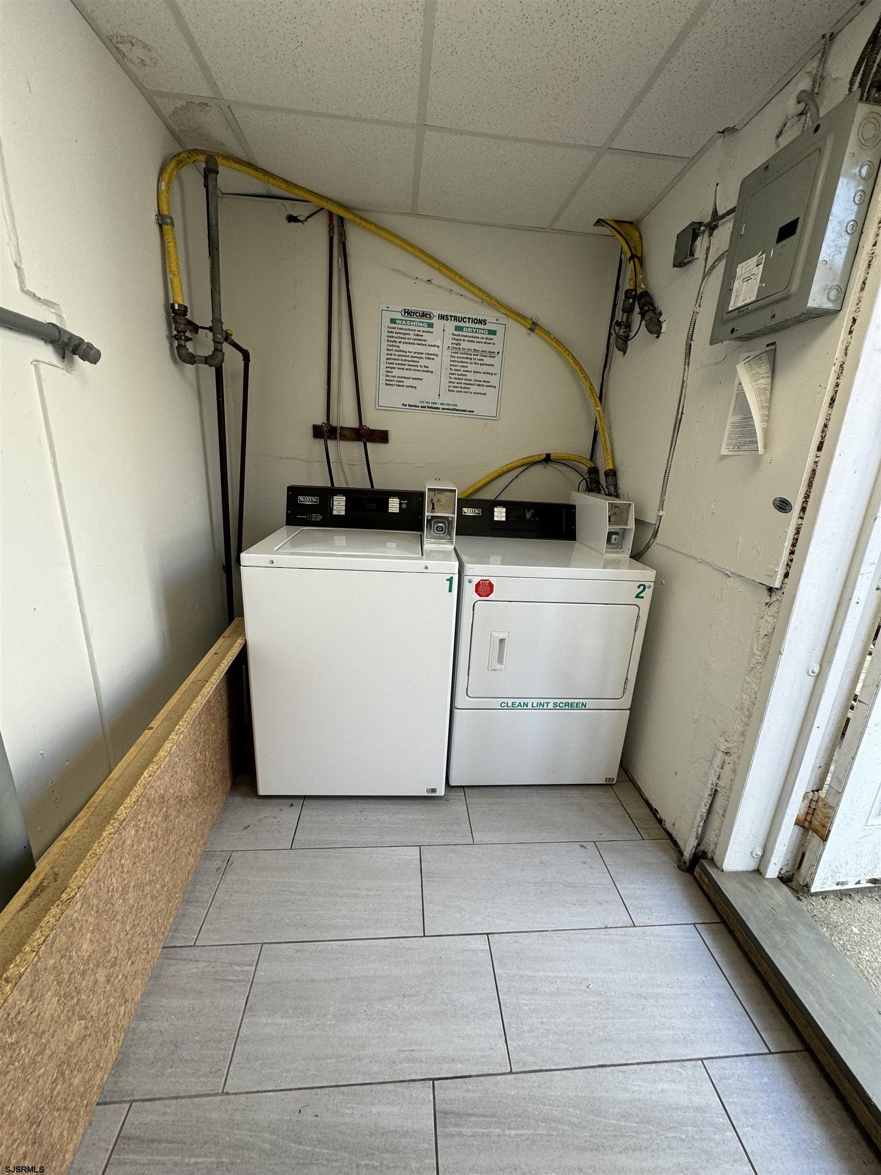 Ventnor, New Jersey 08406, United States, 1 Bedroom Bedrooms, ,1 BathroomBathrooms,Residential,Active,248510