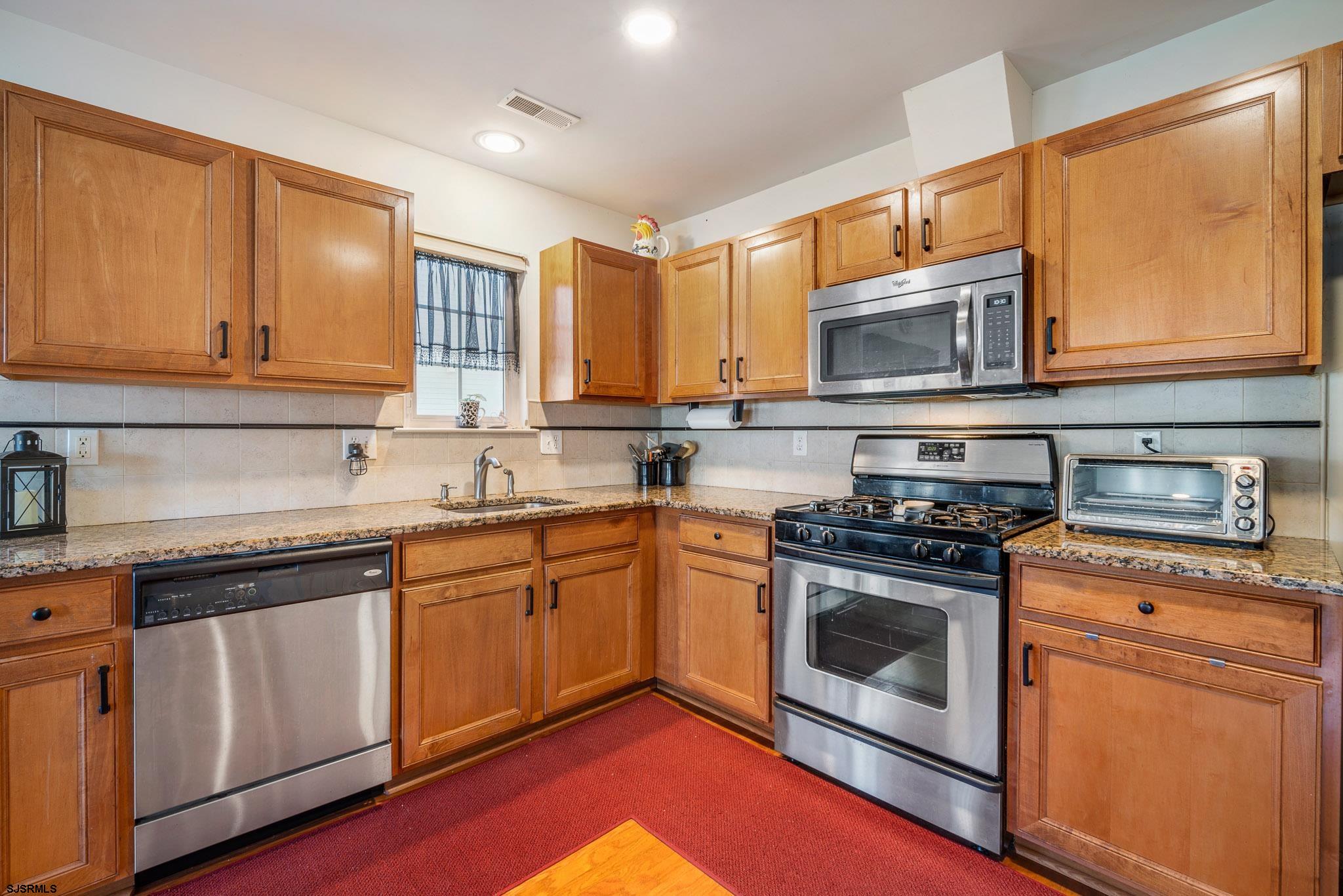 Mays Landing, New Jersey 08330, United States, 2 Bedrooms Bedrooms, ,2 BathroomsBathrooms,Residential,Pending,81582