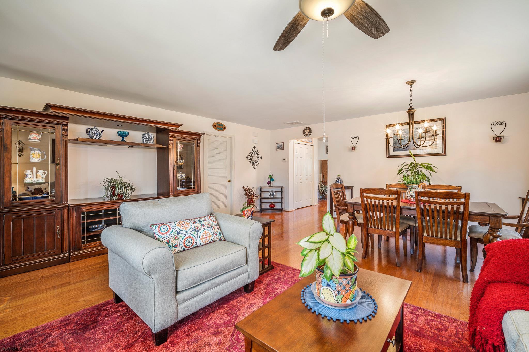 Mays Landing, New Jersey 08330, United States, 2 Bedrooms Bedrooms, ,2 BathroomsBathrooms,Residential,Pending,81582