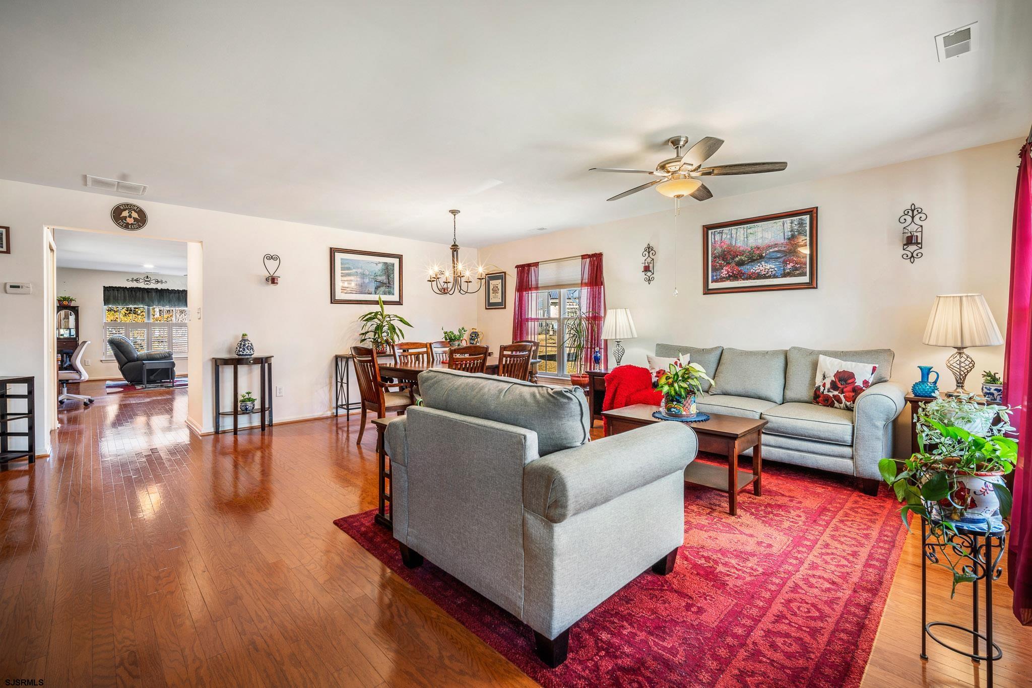 Mays Landing, New Jersey 08330, United States, 2 Bedrooms Bedrooms, ,2 BathroomsBathrooms,Residential,Pending,81582