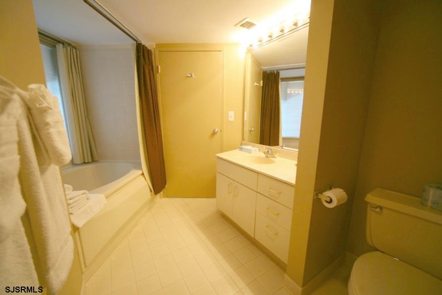 Atlantic City, New Jersey 08401, United States, ,1 BathroomBathrooms,Residential,Active,30609