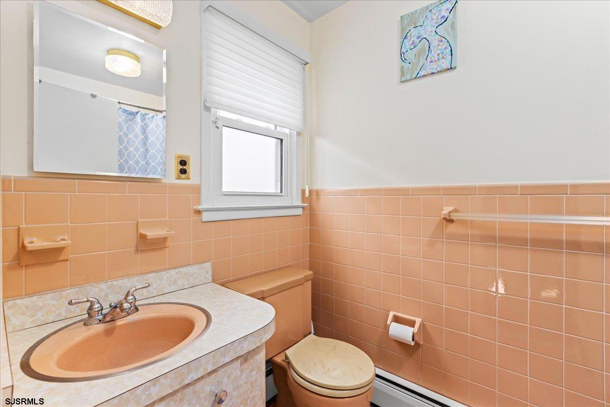 Margate, New Jersey 08402, United States, 3 Bedrooms Bedrooms, ,3 BathroomsBathrooms,Residential,Active,134066