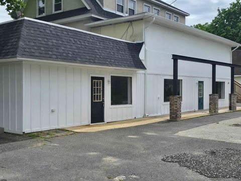 30 Mill St Mays Landing NJ 08330