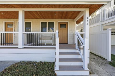 Photo of 308 11th St, Ocean City, NJ 08226 (MLS # 602746)