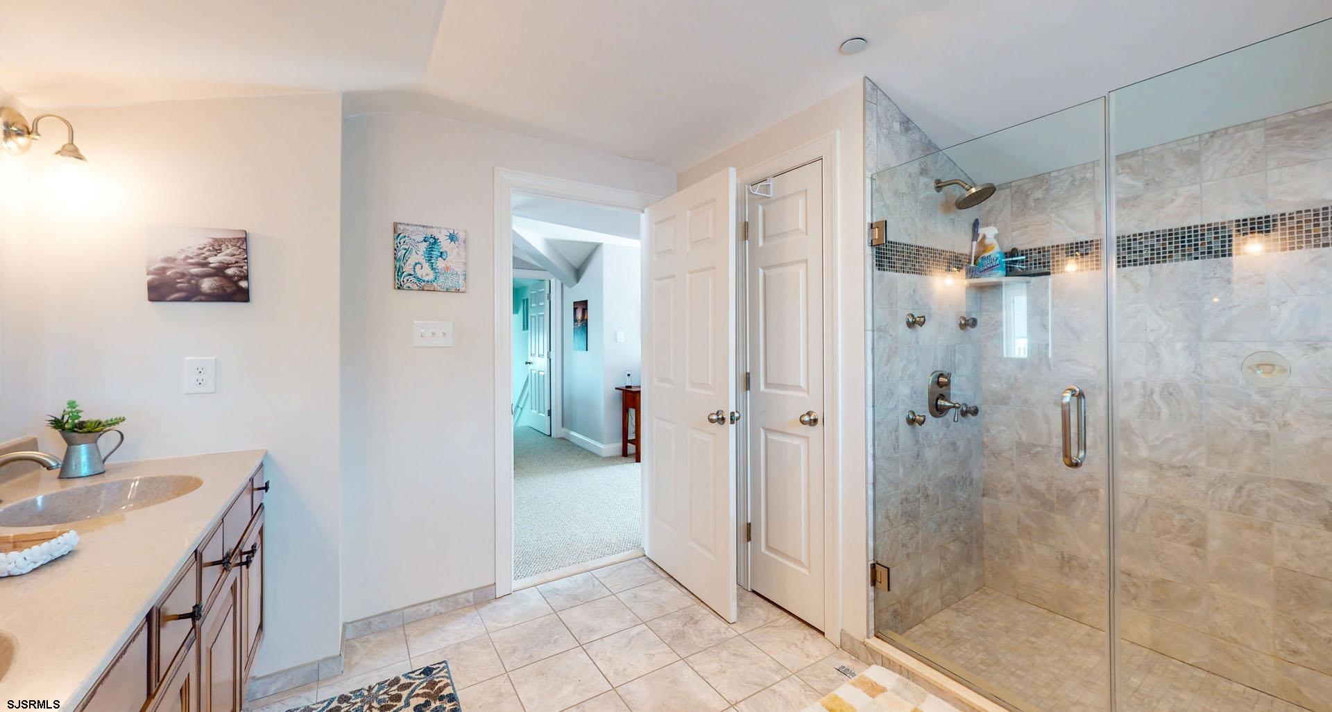 Ocean City, New Jersey 08226, United States, 5 Bedrooms Bedrooms, ,4 BathroomsBathrooms,Residential,Active,149778