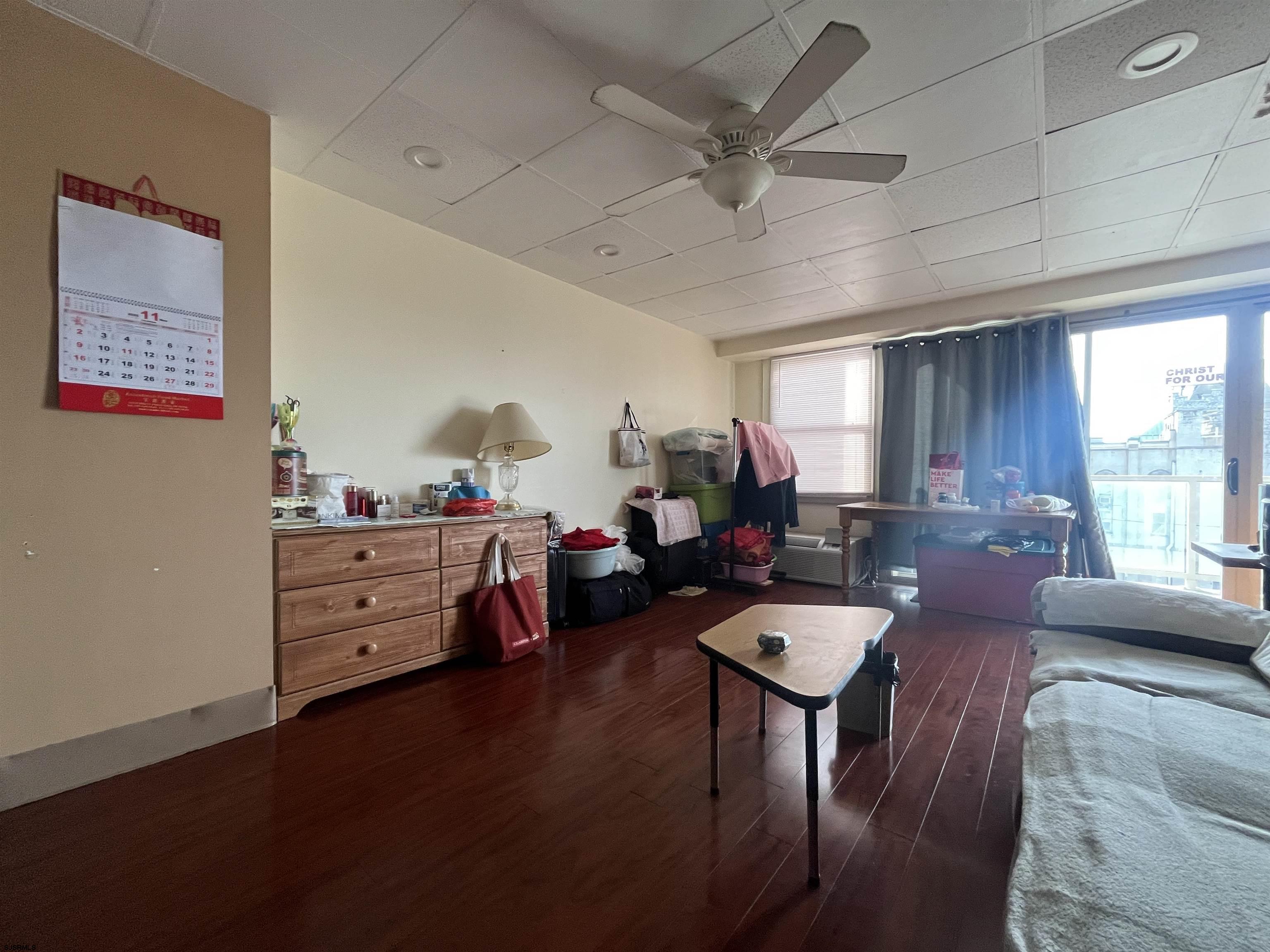 Atlantic City, New Jersey 08401, United States, 1 Bedroom Bedrooms, ,2 BathroomsBathrooms,Residential,Active,242833