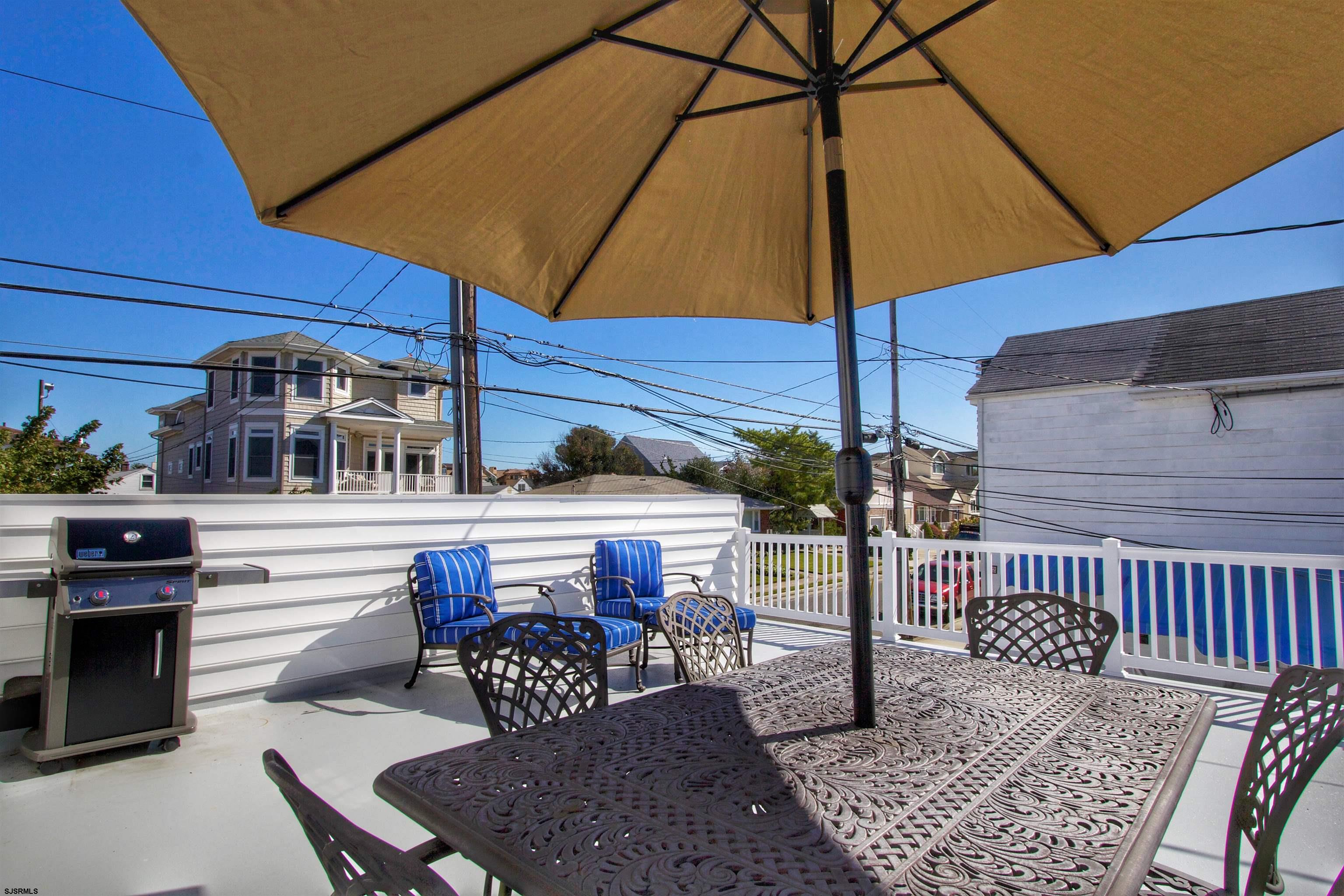 9200-9202 Ventnor Ave