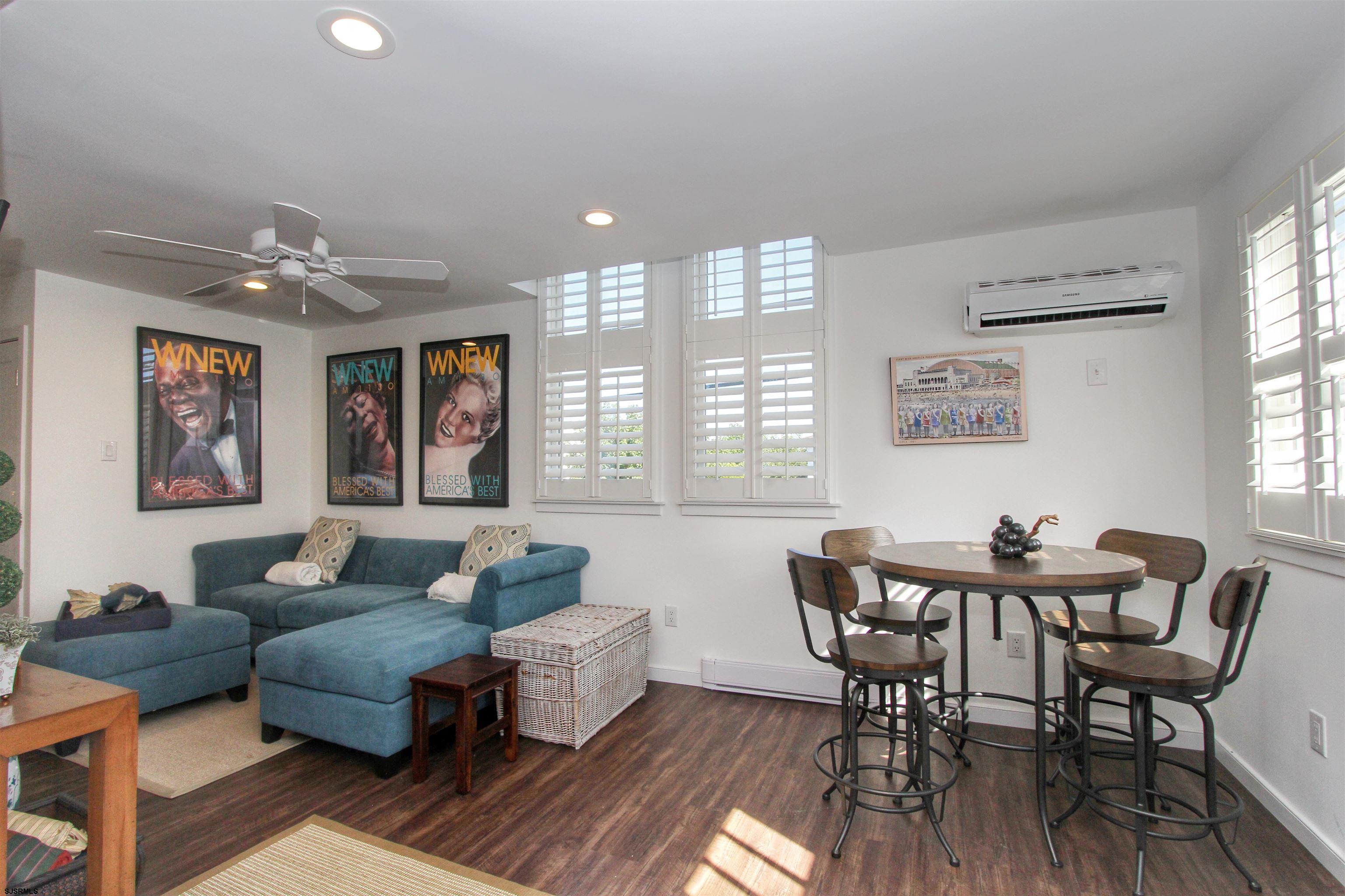 9200-9202 Ventnor Ave